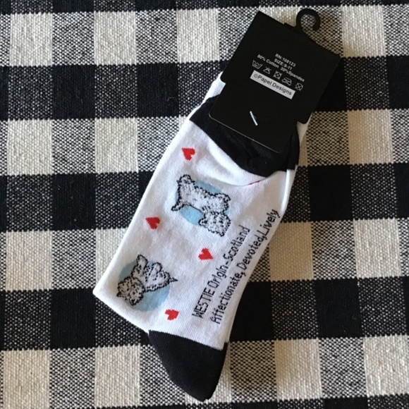 NWT HWA YU Women I ❤️ My WESTIE Dog Crew Socks Size 9-11 - Picture 2 of 2